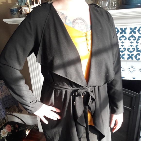 Thalia Sodi Jackets & Blazers - Thalia sodi midi length blazer